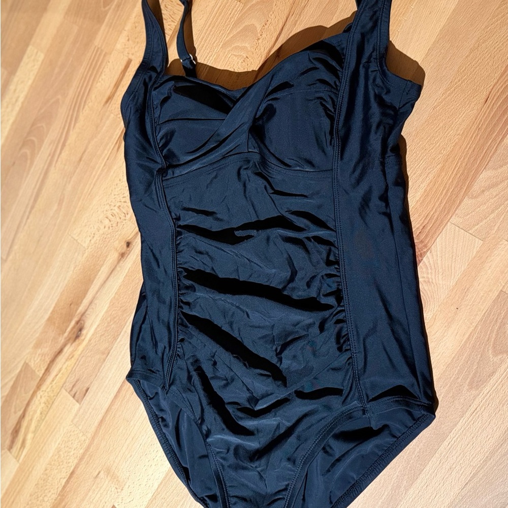 Elegant Black Miracle Suit